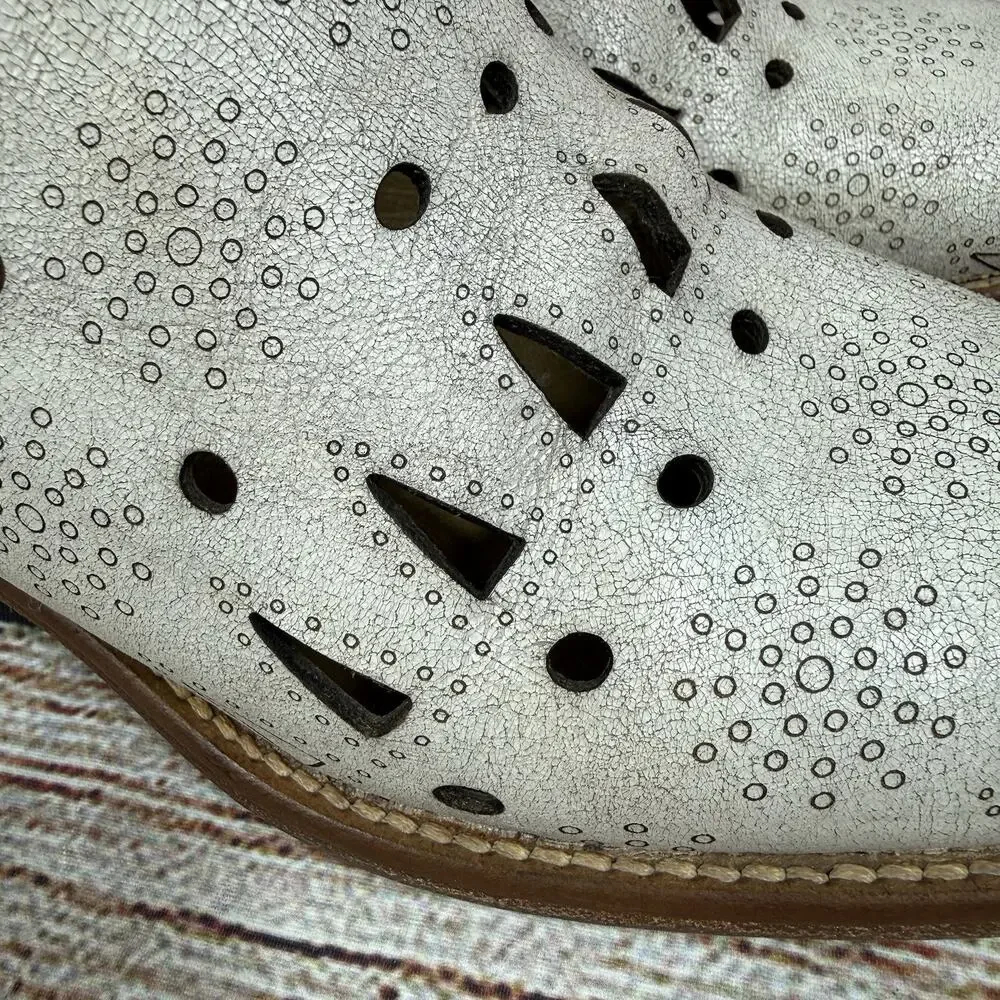 Musse & Cloud Anthropologie Coolise Leather Bootie Size 7 Cut Out Lace Up Heel
